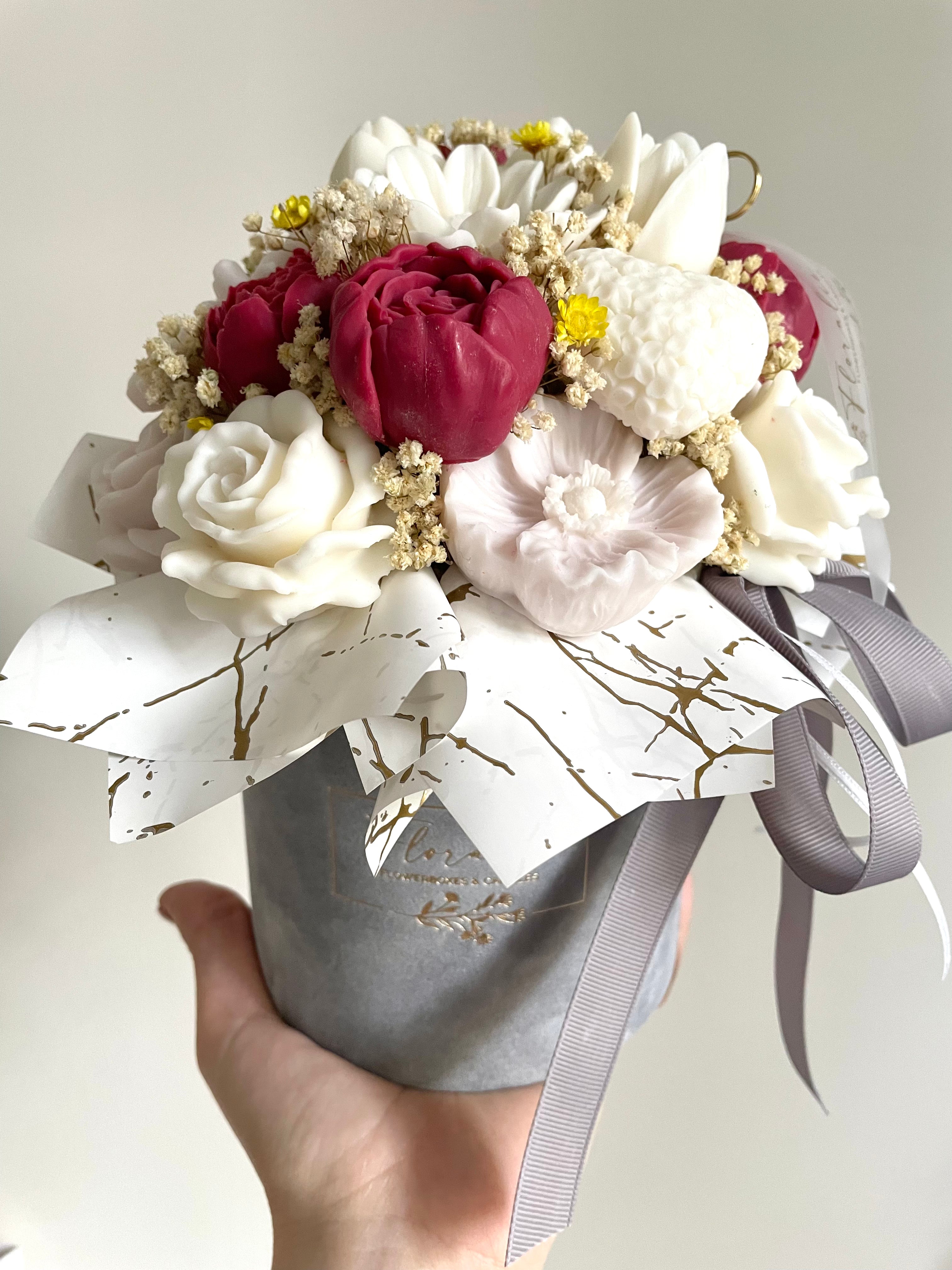 Elegant und ausdrucksstark - Flowerbox Graphit CREME BORDEAUX ZARTESLILA