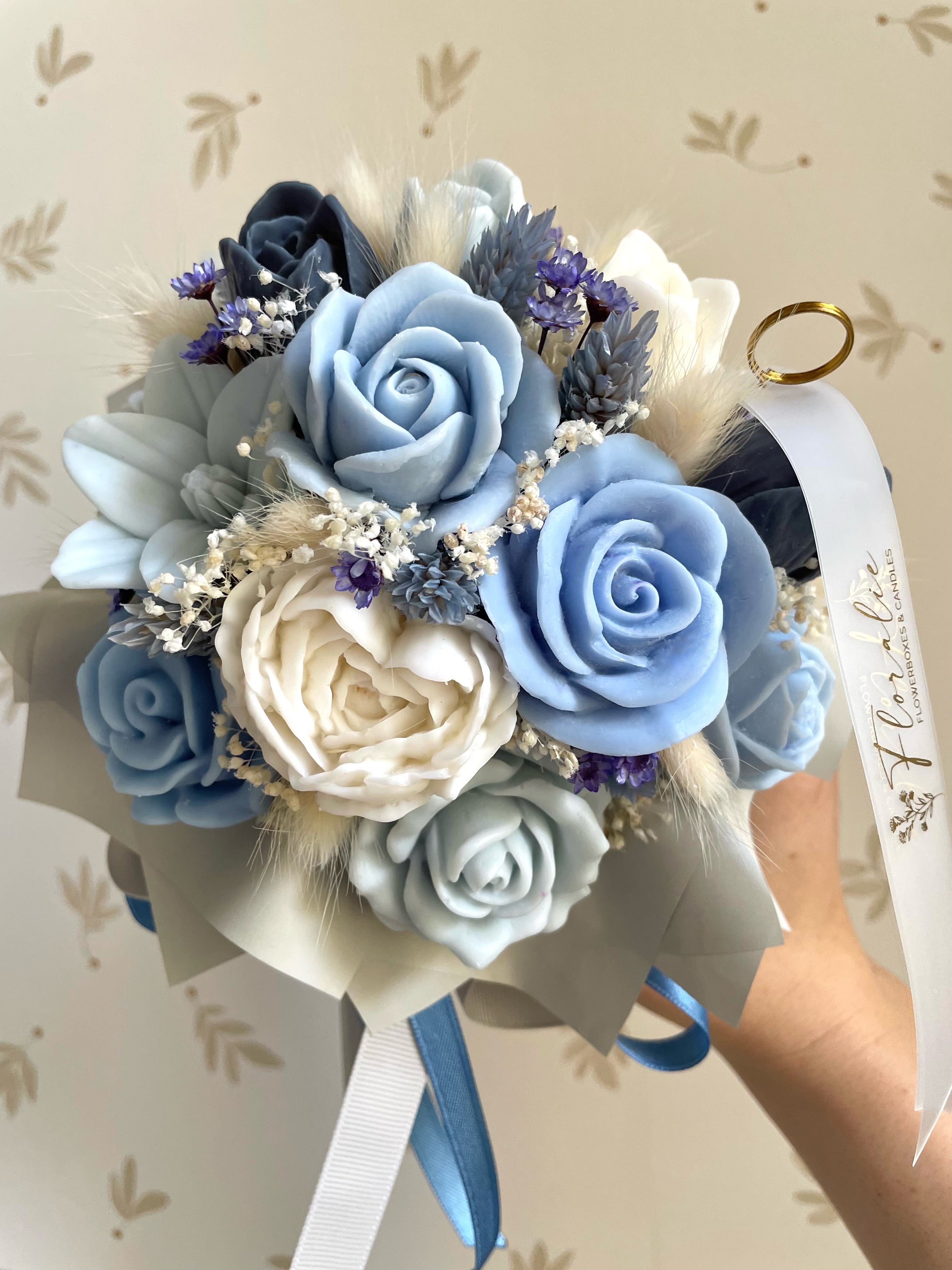 Wunderschöne Flowerbox - Grau trifft auf Soft Blue & Creme