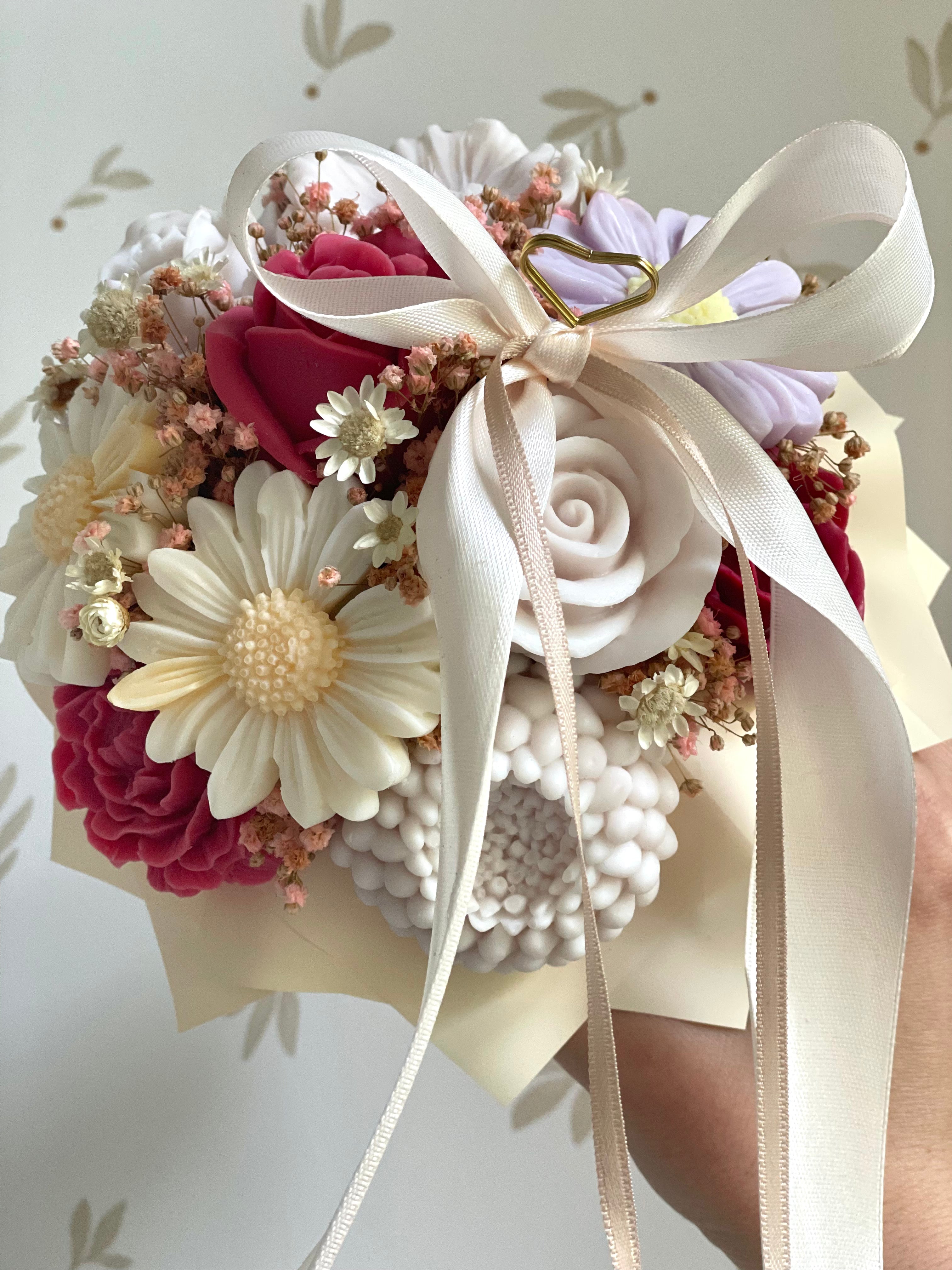 Fuchsia Elegance - Flowerbox Größe S APRICOT CREME HIMBEER