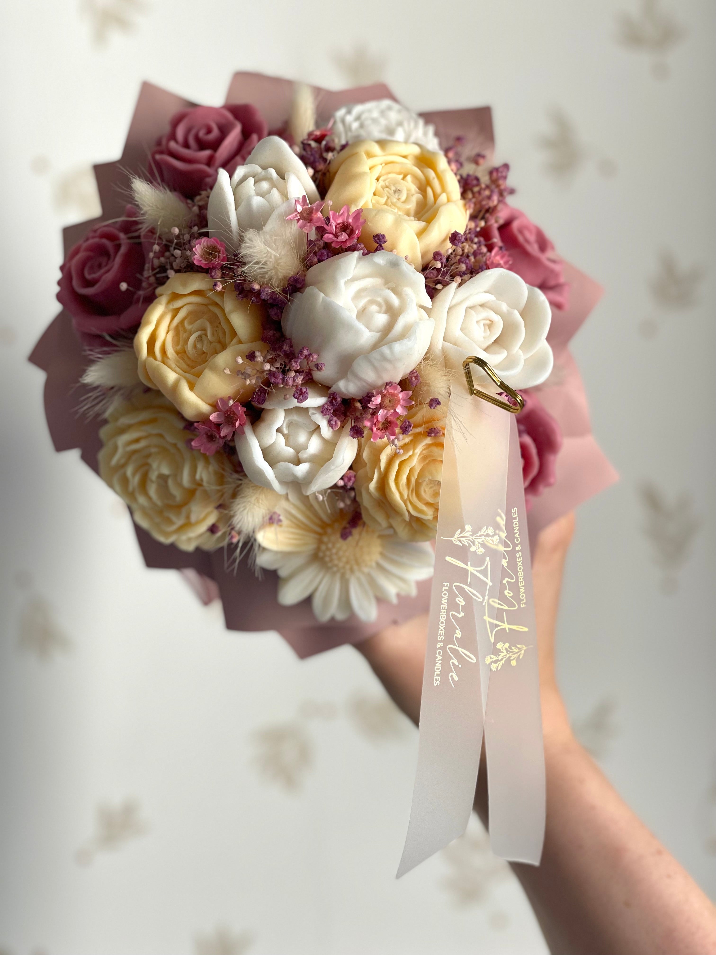 Fuchsia Elegance - Flowerbox in Größe S APRICOT WEISS HIMBEER
