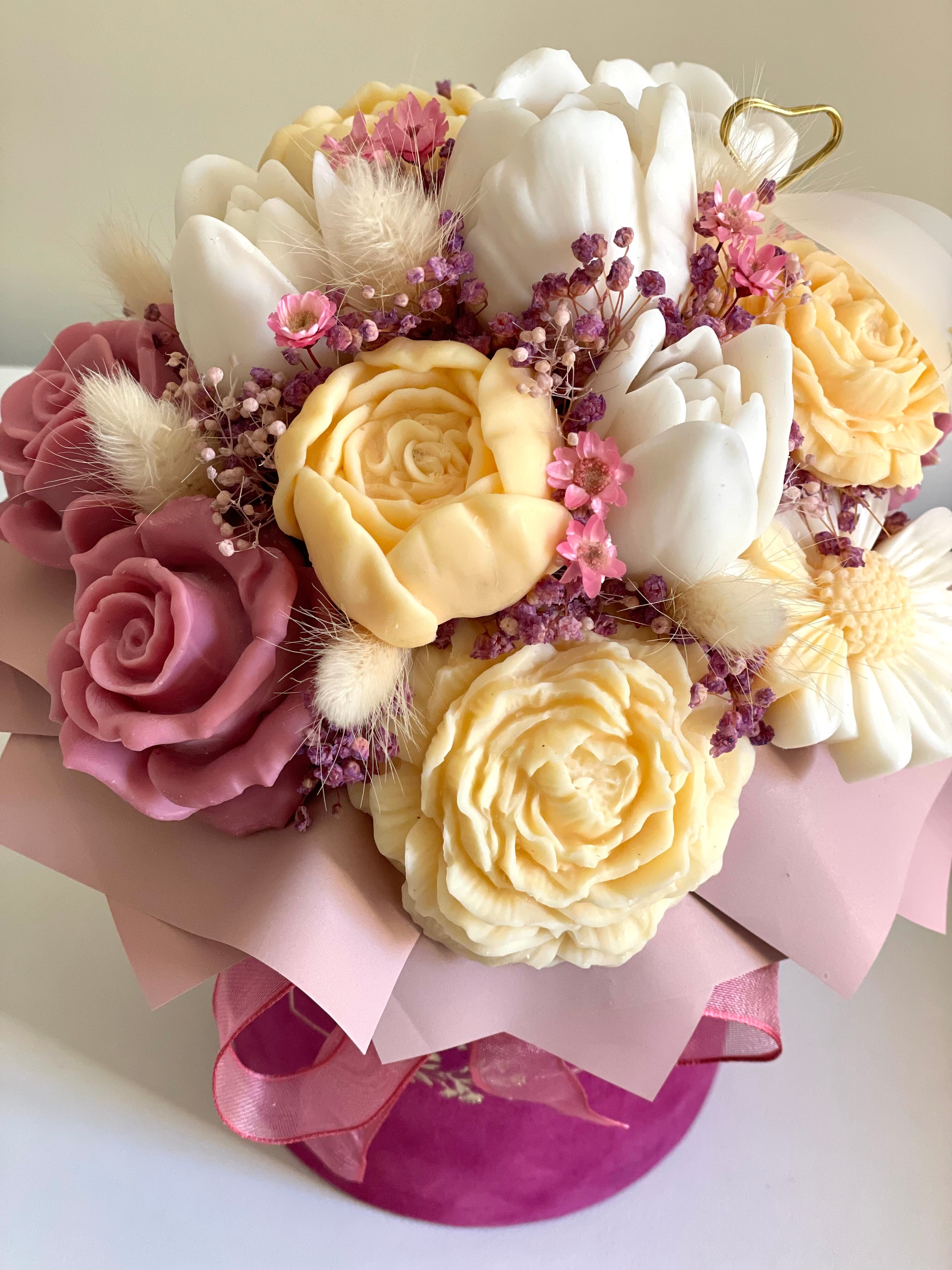 Fuchsia Elegance - Flowerbox in Größe S APRICOT WEISS HIMBEER