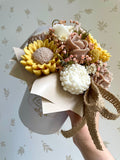 Herbstlicher Zauber: Flowerbox S in Weiß mit Sonnenblumen
